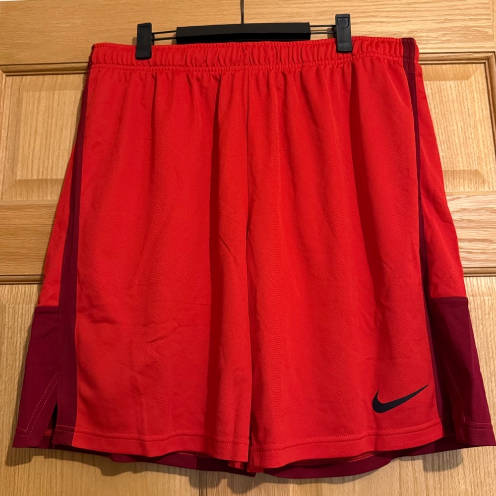 NWT Men’s Nike Athletic Training Shorts Red Size XXL